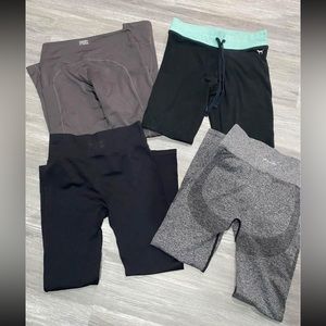 Bundle 🌟 Of 4 VS Pink 💕Leggings!! Size Medium